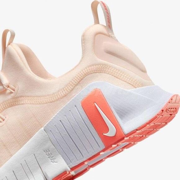 [NEW] Women's Nike Free Metcon 6 Workout Shoe Guava Ice y FJ7126-801 - Picture 7 of 7